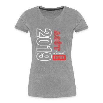 Cadeau d’anniversaire en édition limitée Août 2019 - T-shirt bio Premium Femme - bleu marine - Devant - Mia (176cm)