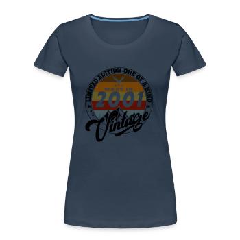 Eleganter Vintage: 2001 Retro Geschenk 2001 2025 - Frauen Premium Bio T-Shirt - Navy - Vorne - Mia (176cm)