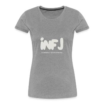 INFJ denkt derzeit über die MBTI-Persönlichkeit nach - Frauen Premium Bio T-Shirt - Navy - Vorne - Mia (176cm)