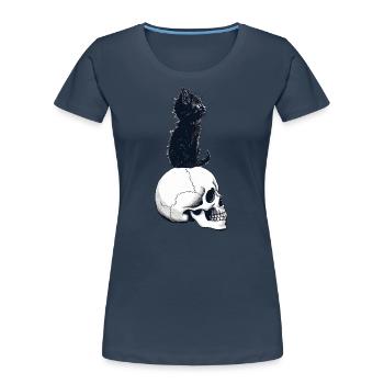 Chaton mignon assis sur un crâne - T-shirt bio Premium Femme - bleu marine - Devant - Mia (176cm)