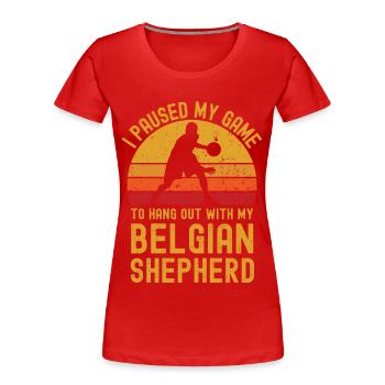 Basketball et berger belge - T-shirt bio Premium Femme - rouge - Devant - Mia (176cm)