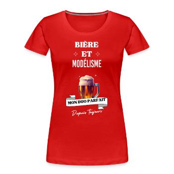 Bière Mon duo parfait depuis toujours et modélisme - T-shirt bio Premium Femme - rouge - Devant - Mia (176cm)