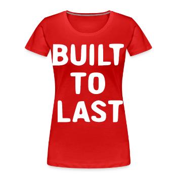 De Bull to Last – Typographie audacieuse - T-shirt bio Premium Femme - rouge - Devant - Mia (176cm)