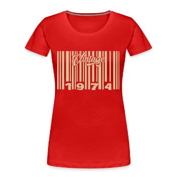 vintage 1974 Code barre 1974: Année 2025. - T-shirt bio Premium Femme - rouge - Devant - Mia (176cm)