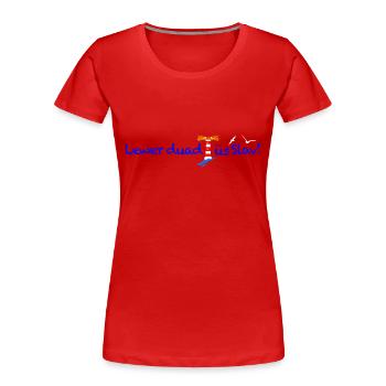 012 Nordseeaner - Lewer duad üs Slav! - Dunkel - Frauen Premium Bio T-Shirt - Rot - Vorne - Mia (176cm)