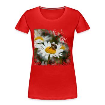 A bee collects pollen - Women's Premium Organic T-Shirt - red - Front - Mia (176cm)