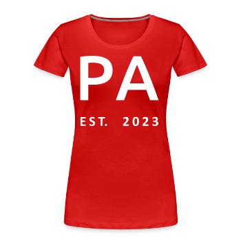 PA Est. 2023 Cadeau d’adjoint au médecin diplômé - T-shirt bio Premium Femme - rouge - Devant - Mia (176cm)
