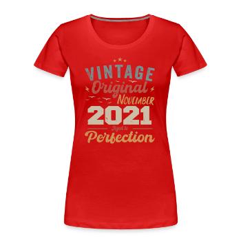 Légendaire depuis novembre 2021 - 2021 - T-shirt bio Premium Femme - rouge - Devant - Mia (176cm)