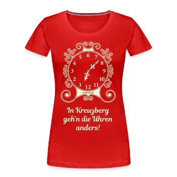 In Kreuzberg geh'n die Uhren anders! (Berlin) - Frauen Premium Bio T-Shirt - Rot - Vorne - Mia (176cm)