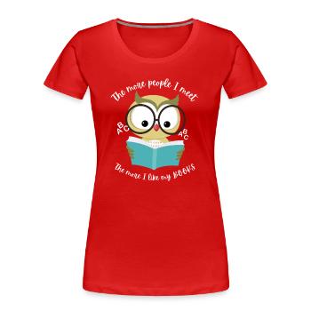 Hibou lisant un livre. Vous aimez les livres - T-shirt bio Premium Femme - rouge - Devant - Mia (176cm)