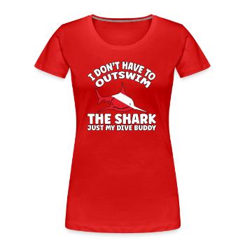 Plongée sous-marine amusante – Citation de Outswim the Shark - T-shirt bio Premium Femme - rouge - Devant - Mia (176cm)