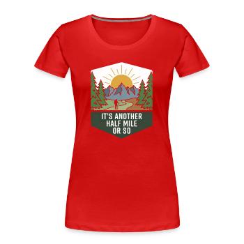 Randonnée Camping, Randonnée en plein air, Montagne nature - T-shirt bio Premium Femme - rouge - Devant - Mia (176cm)
