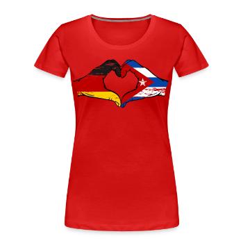Allemagne Cuba Drapeau Mains Coeur Forme Utilisé - T-shirt bio Premium Femme - rouge - Devant - Mia (176cm)
