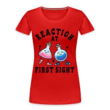 Chemische Reaktion auf den ersten Blick - Frauen Premium Bio T-Shirt - Rot - Vorne - Mia (176cm)