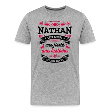 NATHAN UN NOM UNE FIERTÉ AUCUN RIVAL - T-shirt bio Premium Homme - gris chiné - Devant - Damien (186cm)