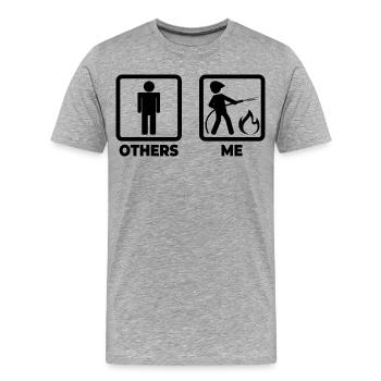 Moi en tant que pompier - T-shirt bio Premium Homme - gris chiné - Devant - Damien (186cm)