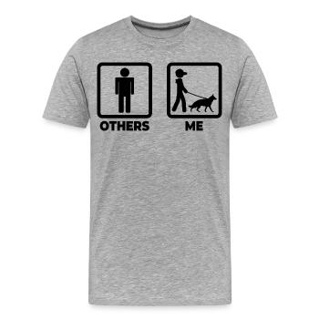 Ich als Deutscher Schäferhund Besitzer - Männer Premium Bio T-Shirt - Grau meliert - Vorne - Damien (186cm)