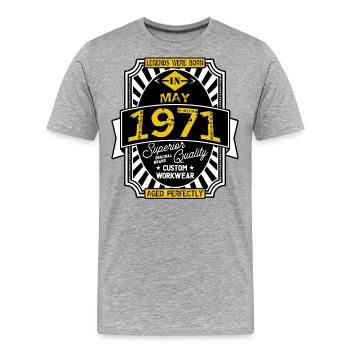 1971 MAY - Men's Premium Organic T-Shirt - heather grey - Front - Damien (186cm)