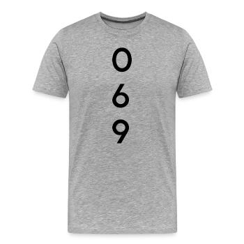 069 - Indicatif régional - Francfort - T-shirt bio Premium Homme - gris chiné - Devant - Damien (186cm)