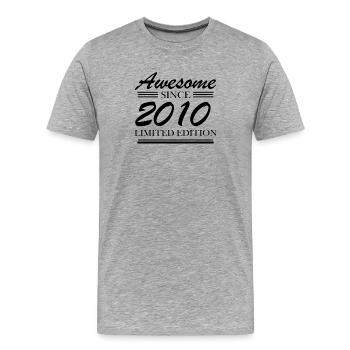 2010 - Né 2010 - Année de naissance 2010 - T-shirt bio Premium Homme - gris chiné - Devant - Damien (186cm)