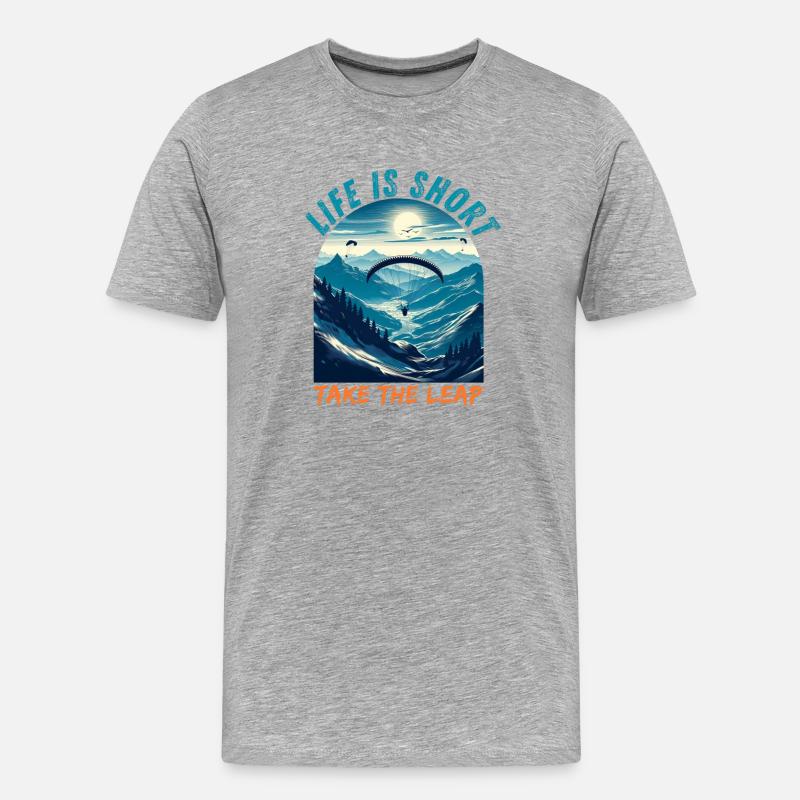 Paraglider over Alpine Mountains - Paraglider Tee - Männer Premium Bio T-Shirt - Grau meliert