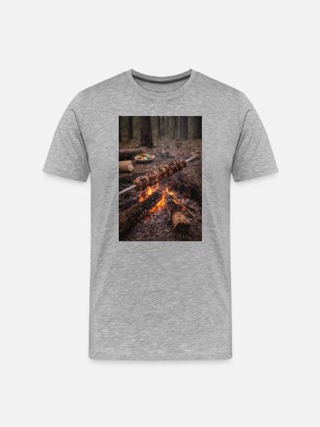 Campfire skewer in the forest - Men's Premium Organic T-Shirt - heather grey