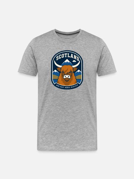Highland cow in Scotland weather - Men's Premium Organic T-Shirt - heather grey