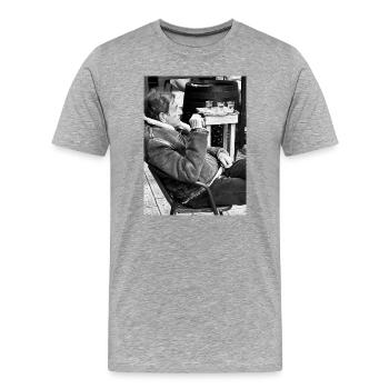 Tranquillité de rue en noir et blanc - T-shirt bio Premium Homme - gris chiné - Devant - Damien (186cm)