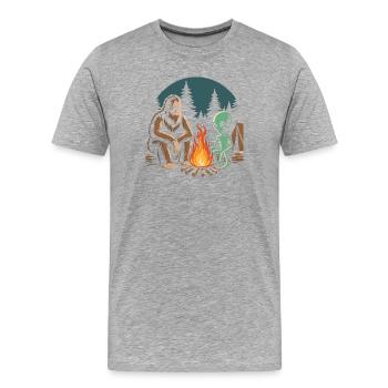 Randonnée - Aventure en plein air - Bigfoot et Alien - T-shirt bio Premium Homme - gris chiné - Devant - Damien (186cm)