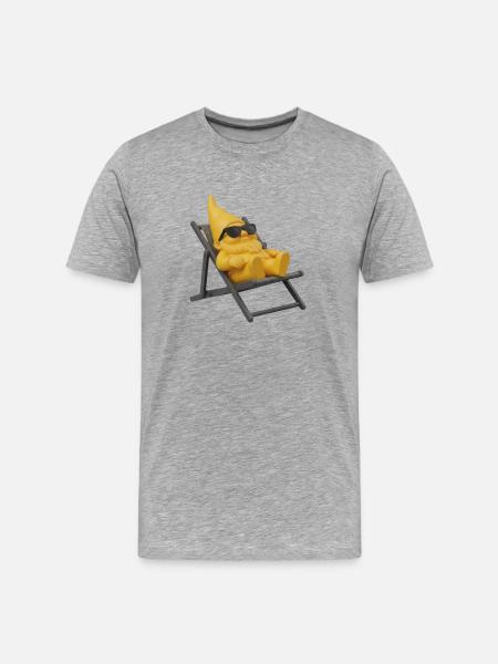 Dwarf in deckchair. Relaxed. - Men's Premium Organic T-Shirt - heather grey