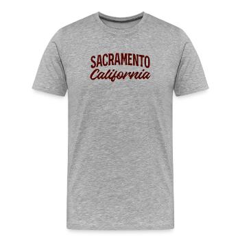 Sacramento Script California Tee - Männer Premium Bio T-Shirt - Grau meliert - Vorne - Damien (186cm)