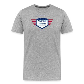 Trade War Survivor - US Edition - Männer Premium Bio T-Shirt - Grau meliert - Vorne - Damien (186cm)