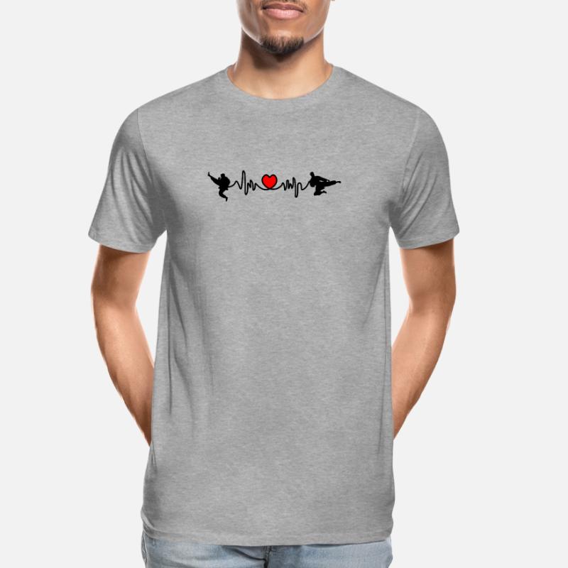 Karate Cardio oder Herzfrequenz mit Karate-Kicks Männer Premium Bio T-Shirt