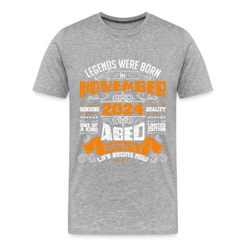 Legenden wurden im November 2024 geboren - Männer Premium Bio T-Shirt - Grau meliert - Vorne - Damien (186cm)
