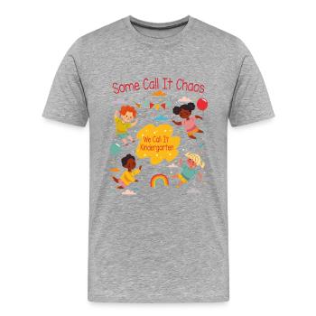 Kindergarten - Men's Premium Organic T-Shirt - heather grey - Front - Damien (186cm)