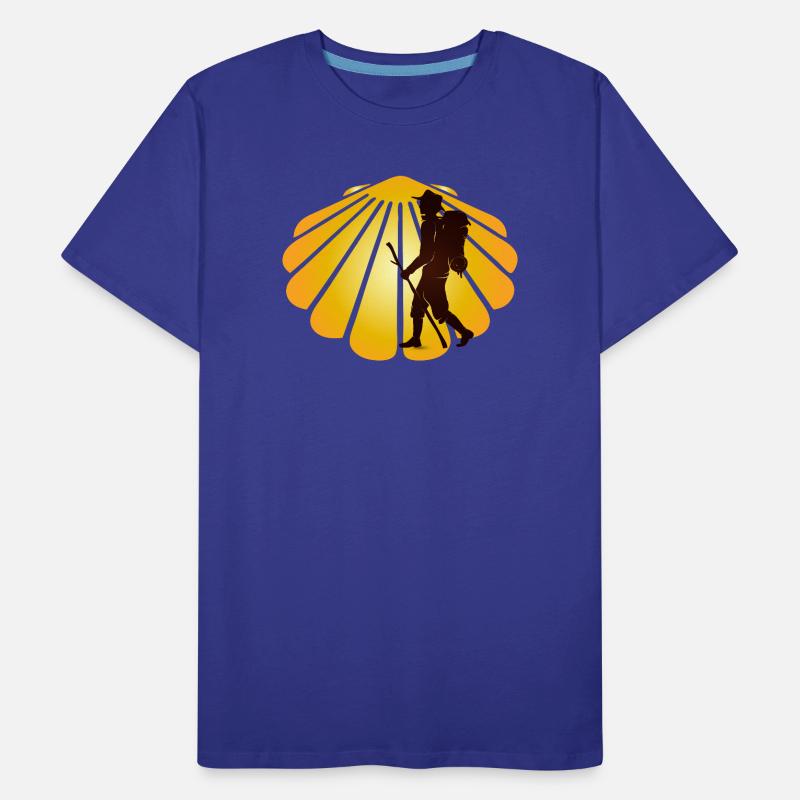 A pilgrim on a pilgrimage path with scallops Men's Premium Organic T-Shirt