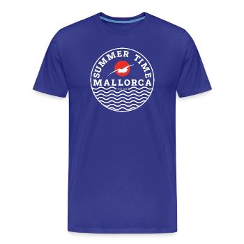 Mallorca Summertime Logo - Men's Premium Organic T-Shirt - royal blue - Front - Damien (186cm)