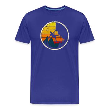 Sunset Summit Balance - Men's Premium Organic T-Shirt - royal blue - Front - Damien (186cm)