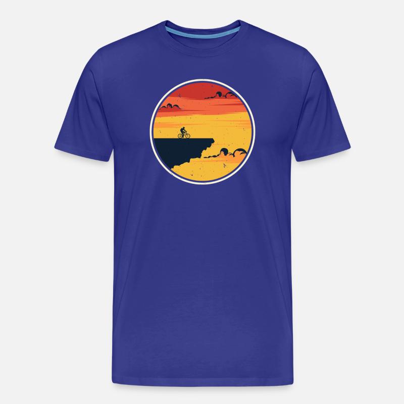 Sunset Cliff Ride - Männer Premium Bio T-Shirt - Königsblau