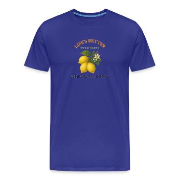 Life is better with lemons – tart style with flavor - Men's Premium Organic T-Shirt - royal blue - Front - Damien (186cm)