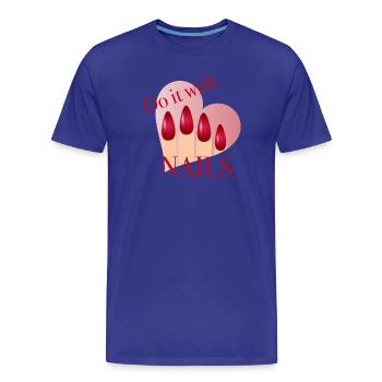 Faites-le avec des ongles – design d’ongles rouges avec cœur - T-shirt bio Premium Homme - bleu roi - Devant - Damien (186cm)