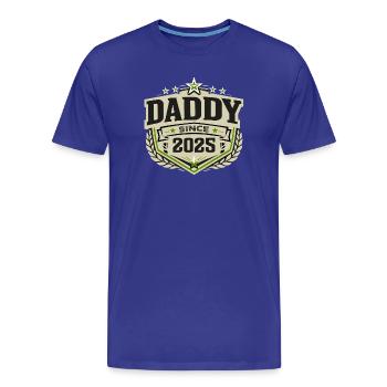 Papa seit 2025 – Proud Dad Design - Männer Premium Bio T-Shirt - Königsblau - Vorne - Damien (186cm)