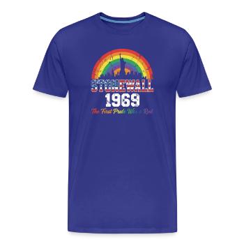 LGBTQ Stonewall 1969 - La première Pride fut une émeute - T-shirt bio Premium Homme - bleu roi - Devant - Damien (186cm)