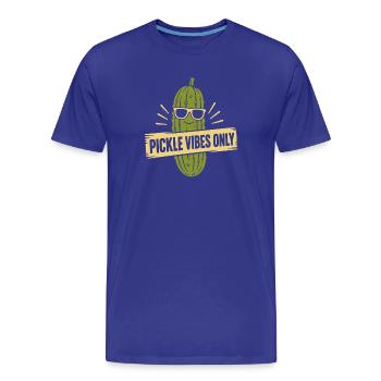 Nur Gurken-Vibes - Männer Premium Bio T-Shirt - Königsblau - Vorne - Damien (186cm)