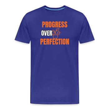 Progrès sur la perfection Typographie minimaliste - T-shirt bio Premium Homme - bleu roi - Devant - Damien (186cm)