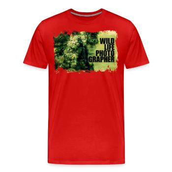 "Wildlife Photographer" Series - The invisible man - Men's Premium Organic T-Shirt - red - Front - Damien (186cm)