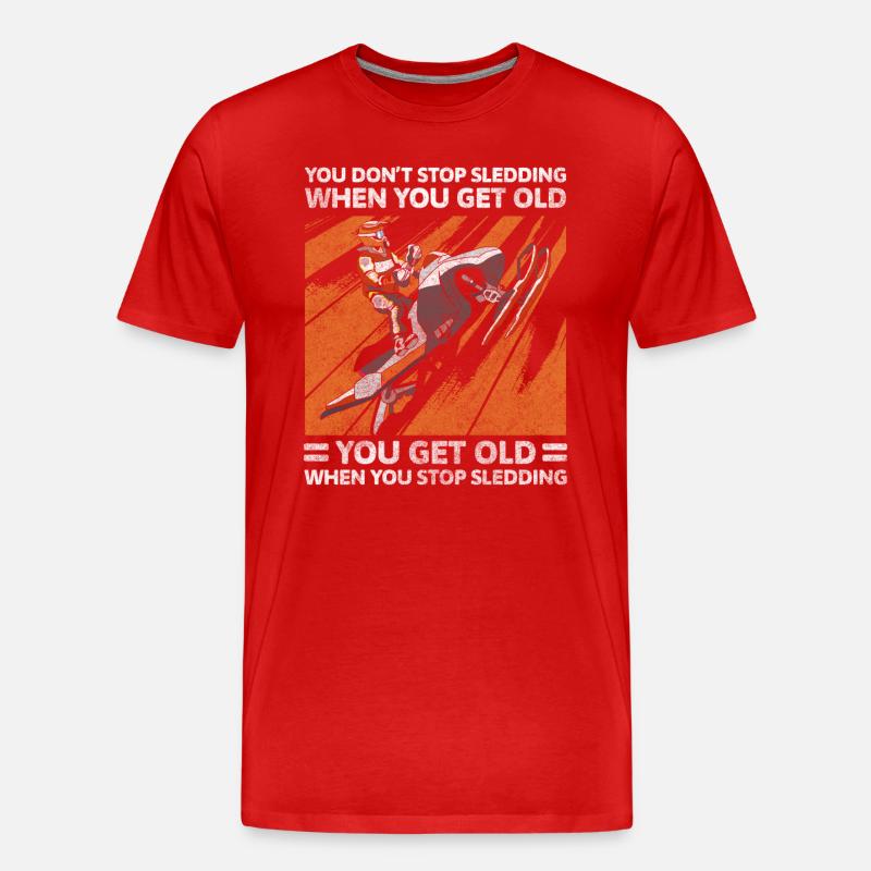Schlitten Holzschlitten Winterurlaub - Männer Premium Bio T-Shirt - Rot