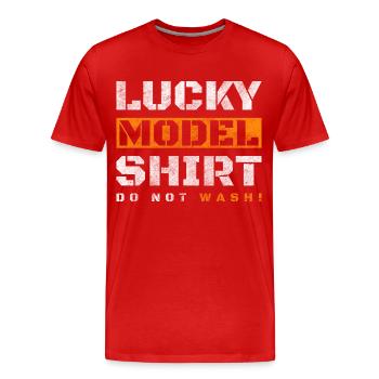 Maquette Télécommande Père Voyage - T-shirt bio Premium Homme - rouge - Devant - Damien (186cm)