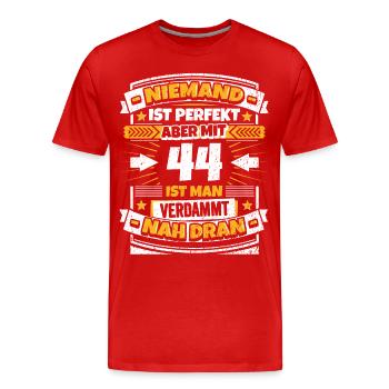 Lustiger Spruch 44. Geburtstag - Männer Premium Bio T-Shirt - Rot - Vorne - Damien (186cm)