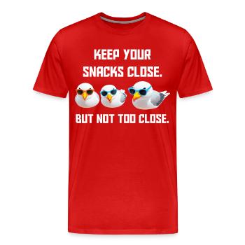 Keeps your snacks close But not too close - Men's Premium Organic T-Shirt - red - Front - Damien (186cm)